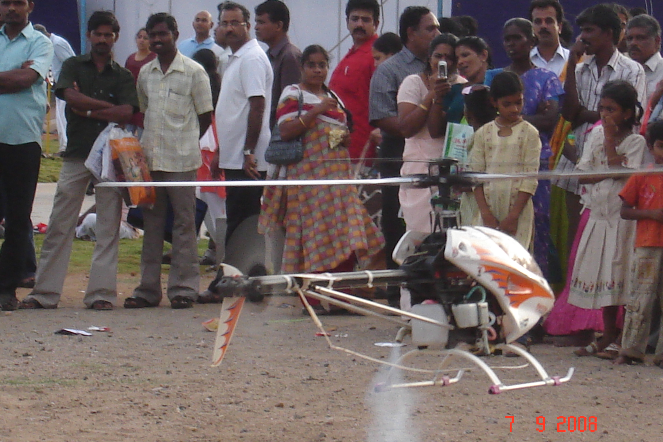 RC HELI  WITH IC ENGINE CODISHIYA
